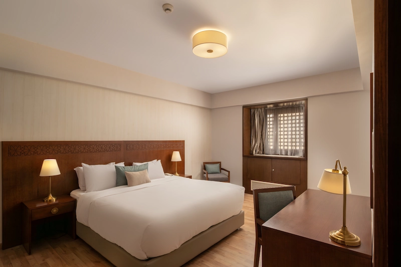 Deluxe Suite bedroom